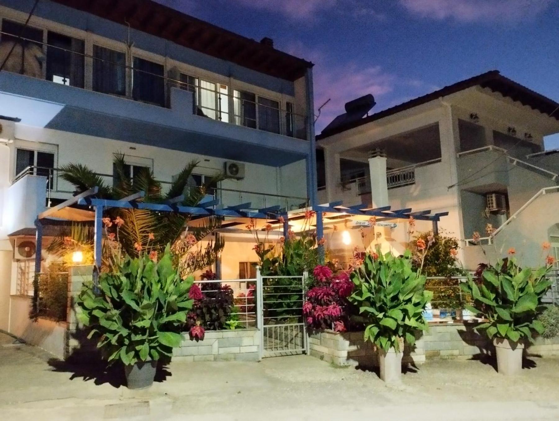 Celeste Deluxe Apartments Skala Potamia  Buitenkant foto