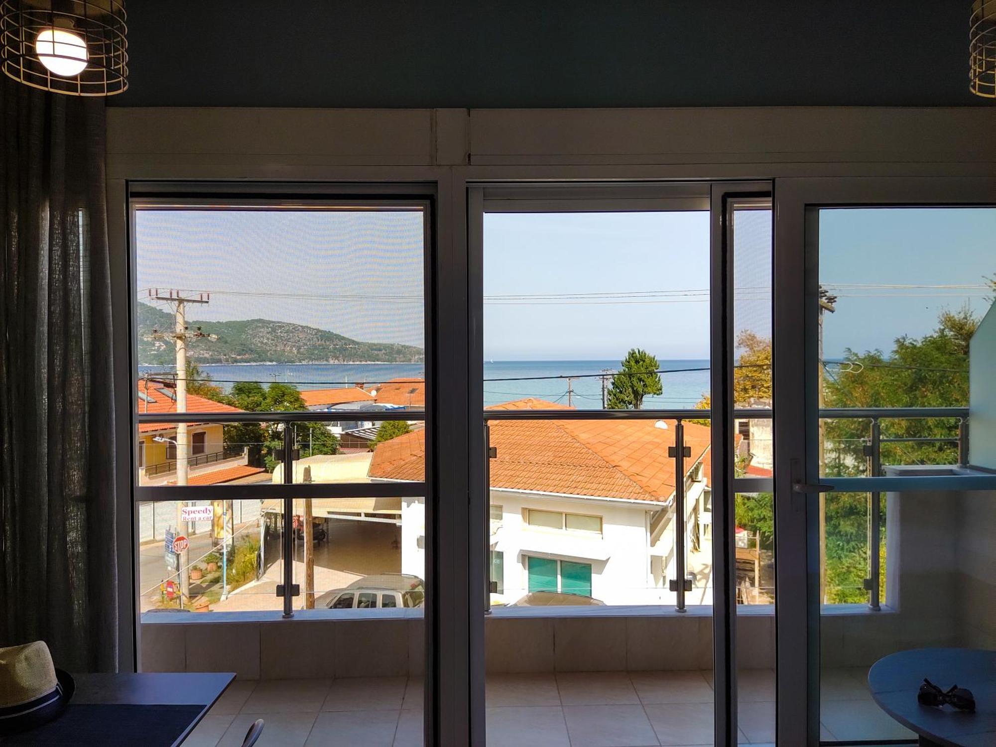Celeste Deluxe Apartments Skala Potamia  Kamer foto